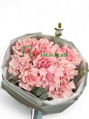 9 больших ароматных роз Pink Mondial 